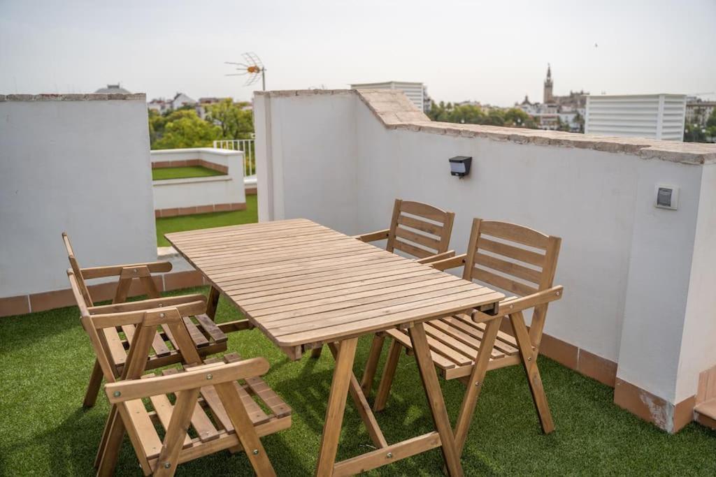 Optimus Corazon De Triana Apartamento Sevilha Exterior foto